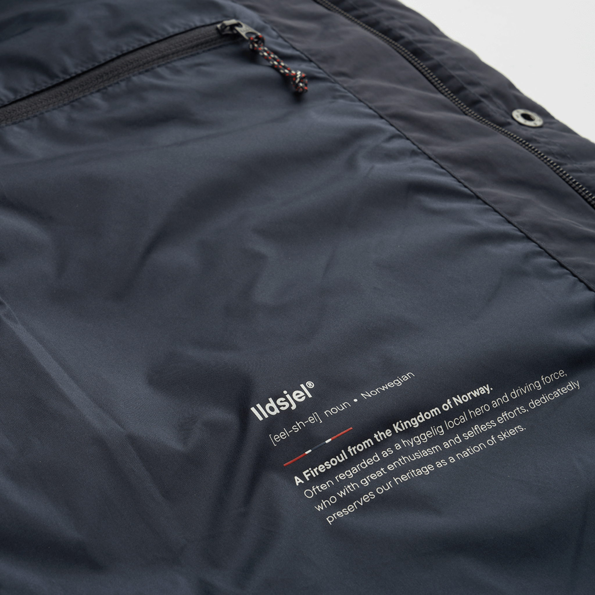 Men's Ildsjel Down Vest – Navy
